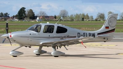 Cessna 172N photo