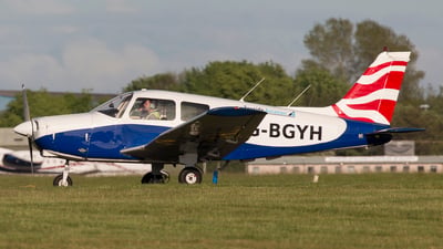 Piper PA-28-161 Cherokee Warrior II photo