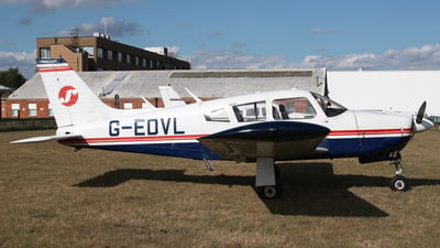 Piper PA-28R-200-2 Cherokee Arrow II photo