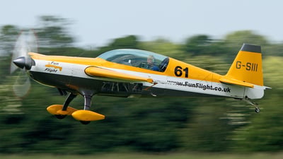 Extra EA 300 photo
